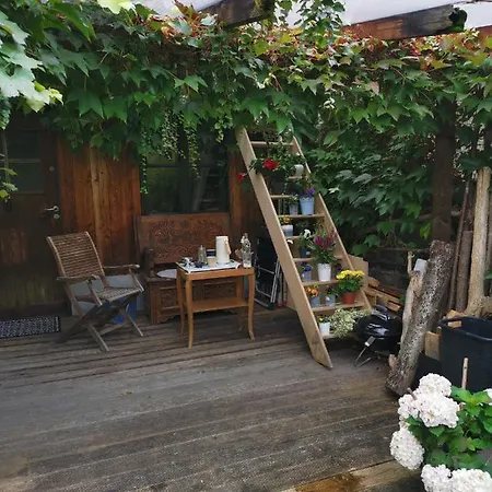 Atelier & Gardenhouse Glamping Οργανωμένο κάμπινγκ