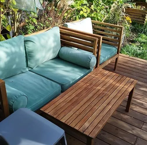 Atelier & Gardenhouse Glamping *